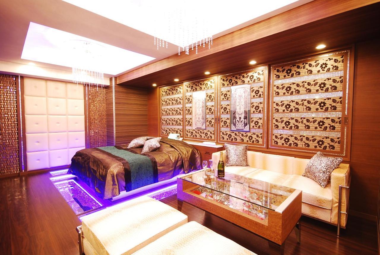 Hotel Sara Kinshicho (Adults Only) Токио Экстерьер фото