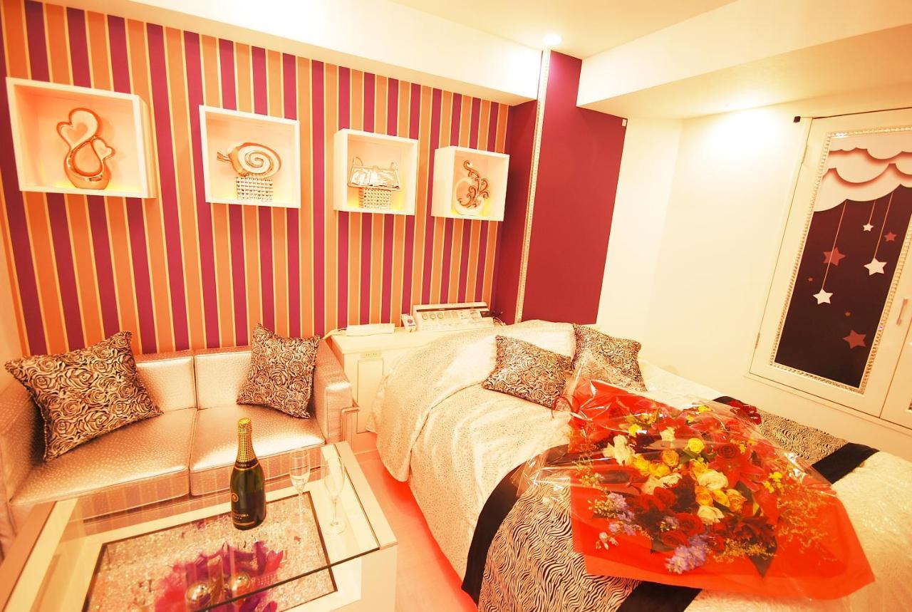 Hotel Sara Kinshicho (Adults Only) Токио Экстерьер фото
