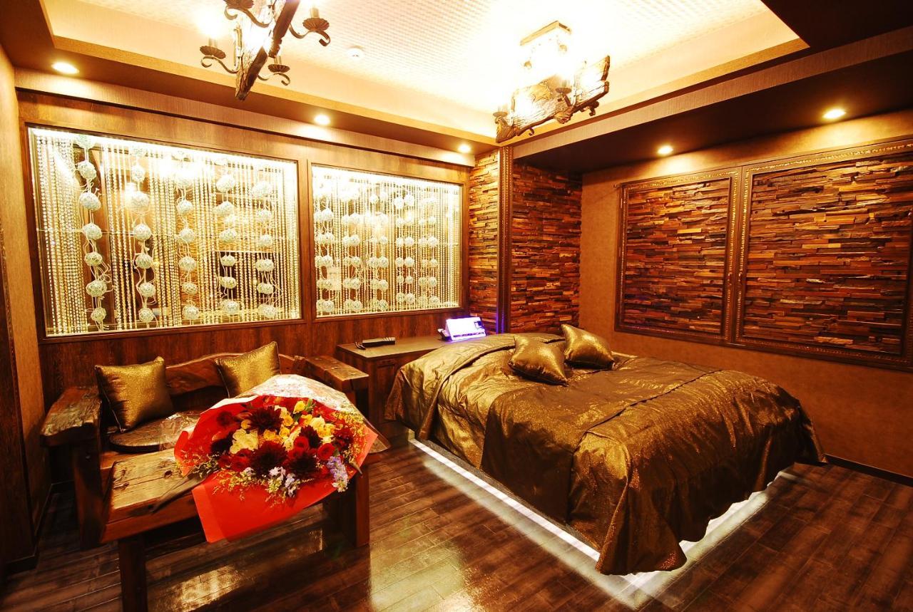 Hotel Sara Kinshicho (Adults Only) Токио Экстерьер фото
